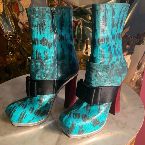 MIU MIU snakeskin and velvet platform boots - Picture 2 of 8